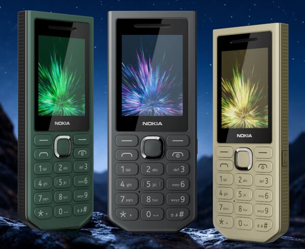De Nokia 300 Power Bank in groen, zwart en goud.