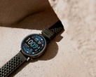 De Amazfit Active Max smartwatch, afgebeeld tegen een achtergrond met steentextuur. (Afbeeldingsbron: Amazfit)