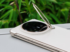 De Magic V5. (Afbeelding bron: Notebookcheck)