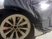 Model 3 met Ludicrous-opschrift wordt geleverd met sportieve remmen (afbeelding: Watts_Up/TMC)