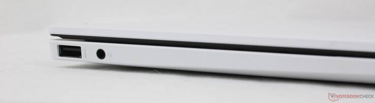 Links: USB-A (5 Gbps), 3,5 mm headset