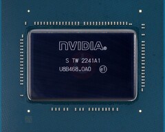 TSMC&#039;s 4 nm transistors doen wonderen voor de mobiele RTX 4090 GPU. (Imge Bron: TechPowerUp)