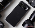 De Pixel 9 Pro XL is een van de smartphones die in aanmerking komt voor Google's nieuwste update Android 15. (Afbeeldingsbron: Notebookcheck)