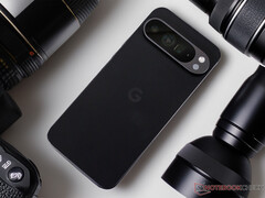 De Pixel 9 Pro XL is een van de smartphones die in aanmerking komt voor Google&#039;s nieuwste update Android 15. (Afbeeldingsbron: Notebookcheck)