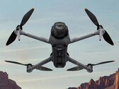 De Mavic 4 Pro zal naar verwachting net zo duur zijn als de oudere Mavic 3 Pro. (Afbeeldingsbron: via Igor Bogdanov - bewerkt)