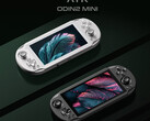 De Odin2 Mini wordt actief gekoeld en draait op Android 13. (Afbeelding bron: AYN Technologies)