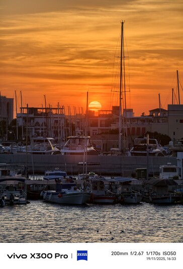 Vivo X300 Pro met teleconverter standaardinstelling.