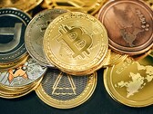 Een stapel cryptocurrencies (Beeldbron: Traxer/Unsplash)