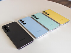 Galaxy De S25 FE krijgt een iets betere SoC dan de Galaxy S24 FE die hier is afgebeeld (bron: Notebookcheck)