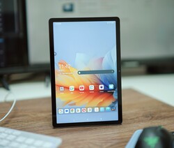 Het testen van de Lenovo Tab. Testapparaat geleverd door Lenovo Duitsland. Het testen van de Lenovo Tab. Testapparaat geleverd door Lenovo Duitsland.