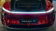 De lichtbalk aan de voorkant van Model Y kan worden uitgeschakeld (Afbeeldingsbron: daltybrewer/X)