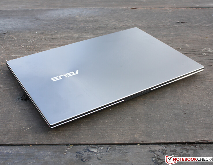 ASUS ZenBook 14X OLED - strak aluminium chassis