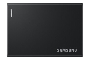 P7 SSD met USB4