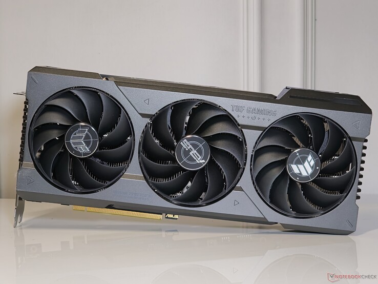 Asus TUF Gaming GeForce RTX 4070 Ti Super: voorkant