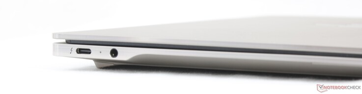 Links: USB-C Thunderbolt 4 met DisplayPort 2.1 + Power Delivery 3.1, 3,5 mm-hoofdtelefoonaansluiting