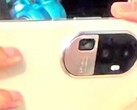 De "Reno10 Pro+" hands-on. (Bron: Digital Chat Station via Weibo)