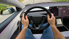 Model 3 Highland test geluidsniveaus in de cabine (Foto: AutoTopNL)