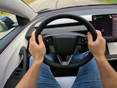 Model 3 Highland test geluidsniveaus in de cabine (Foto: AutoTopNL)