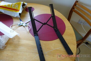De ondersteunende structuur van de UGREEN X-Kit.