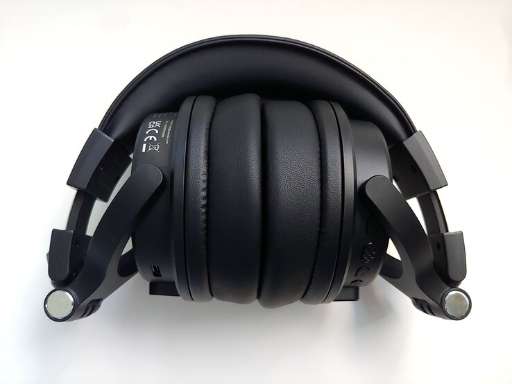 Volledig gevouwen. (Afbeeldingsbron: Notebookcheck)