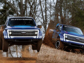 De Ford F-150 Lightning schakelkast begint het terrein van de elektrische trophy truck te naderen. (Afbeelding bron: Ford - bewerkt)