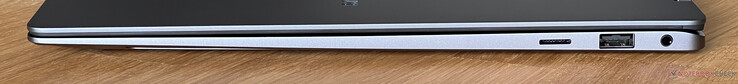 Rechts: microSD-kaartlezer, USB-A 3.2 Gen.1 (5 Gbit/s), 3,5 mm audio-aansluiting