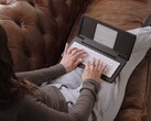 De Zerowriter Fold is een digitale typemachine met e-ink display