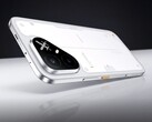 De Pova 8 Pro in de kleurstelling ‘arc white’