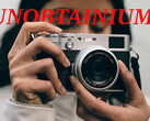 Het lijkt erop dat zelfs de verbeterde Fujifilm X100VI productielijn de vraag niet kan bijhouden. (Afbeeldingsbron: Fujifilm - bewerkt)