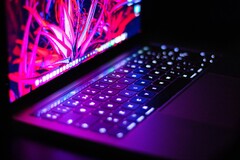 Apple ontwikkelt een MacBook-toetsenbord met mini-LED&#039;s voor dynamisch aanpasbare legenda. (Afbeeldingsbron: Irving Marca)