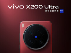 De Vivo X200 Ultra bevat drie camera's aan de achterkant, ondanks de schijn van het tegendeel. (Afbeeldingsbron: Vivo)