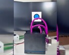 Een Steam Machine die is aangepast met onderdelen voor waterkoeling.