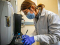 RA Yuxin Chen test de levensvatbaarheid van solid-state batterijen (foto: U-M)