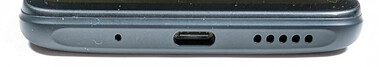 Onderkant: Microfoon, USB-C poort, luidspreker