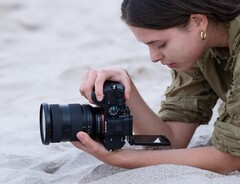 De Sony A7 V belooft een hele reeks prestatie-upgrades (Afbeelding bron: Sony)