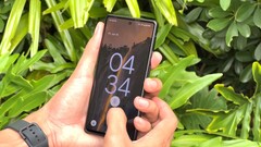 De Pixel 6a is al opgedoken in een review van een derde partij op YouTube. (Afbeelding bron: Fazli Halim)