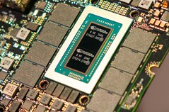 De N1x zou vergelijkbaar zijn met de GB10-processor van Nvidia en Mediatek. (Bron: TechPowerUp)