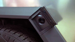 De Cybertruck kan 350 kW V4 Supercharger aan (afbeelding: Top Gear/YT)
