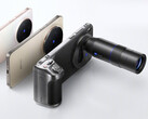 De Vivo X300 Pro met zijn camera kit accessoire bevestigd. (Afbeeldingsbron: Vivo - bewerkt)