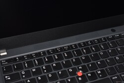 ThinkPad T14s G2: Luidsprekers boven het toetsenbord