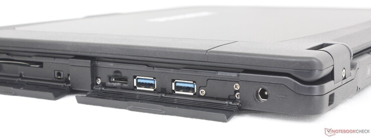 Rechts: Smartcardlezer, 3,5 mm headset, MicroSD-lezer, 2x USB-A 3.2 Gen. 2, AC-adapter