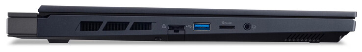 Linkerkant: Gigabit Ethernet (2,5 Gbit/s), USB 3.2 Gen 1 (USB-A), microSD-opslagkaartlezer, audio-combopoort