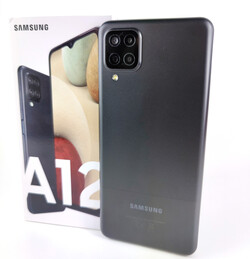 In review: Samsung Galaxy A12. Test apparaat geleverd door notebooksbilliger.de