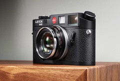 Leica brengt de compacte Summilux-M 1.4/35 terug voor een stevige prijs. (Afbeelding: Leica)