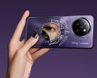 Xiaomi heeft een klein spiegelend element ingebouwd in de achterkant van de CIVI 4 Pro voor zijn nieuwste Disney-samenwerking. (Afbeeldingsbron: Xiaomi)