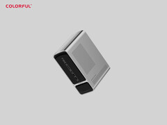 De kleurrijke SMATR 900 is alweer een Strix Halo mini PC. Afgebeeld: de compacte PC. (Afbeeldingsbron: PC Watch)