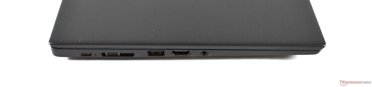 Links: 2x USB 3.1 Gen 2 Type-C, miniEthernet/docking-poort, USB 3.0 Type-A, HDMI 2.0, combo-audio