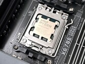 AMD Ryzen 9 7950X en AMD Ryzen 7 7700X Review