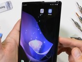 Galaxy De Z Slide zou dezelfde vormfactor kunnen hebben als de hier afgebeelde LG Rollable.