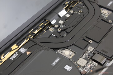 RAM is gesoldeerd en kan niet door de gebruiker worden geüpgraded